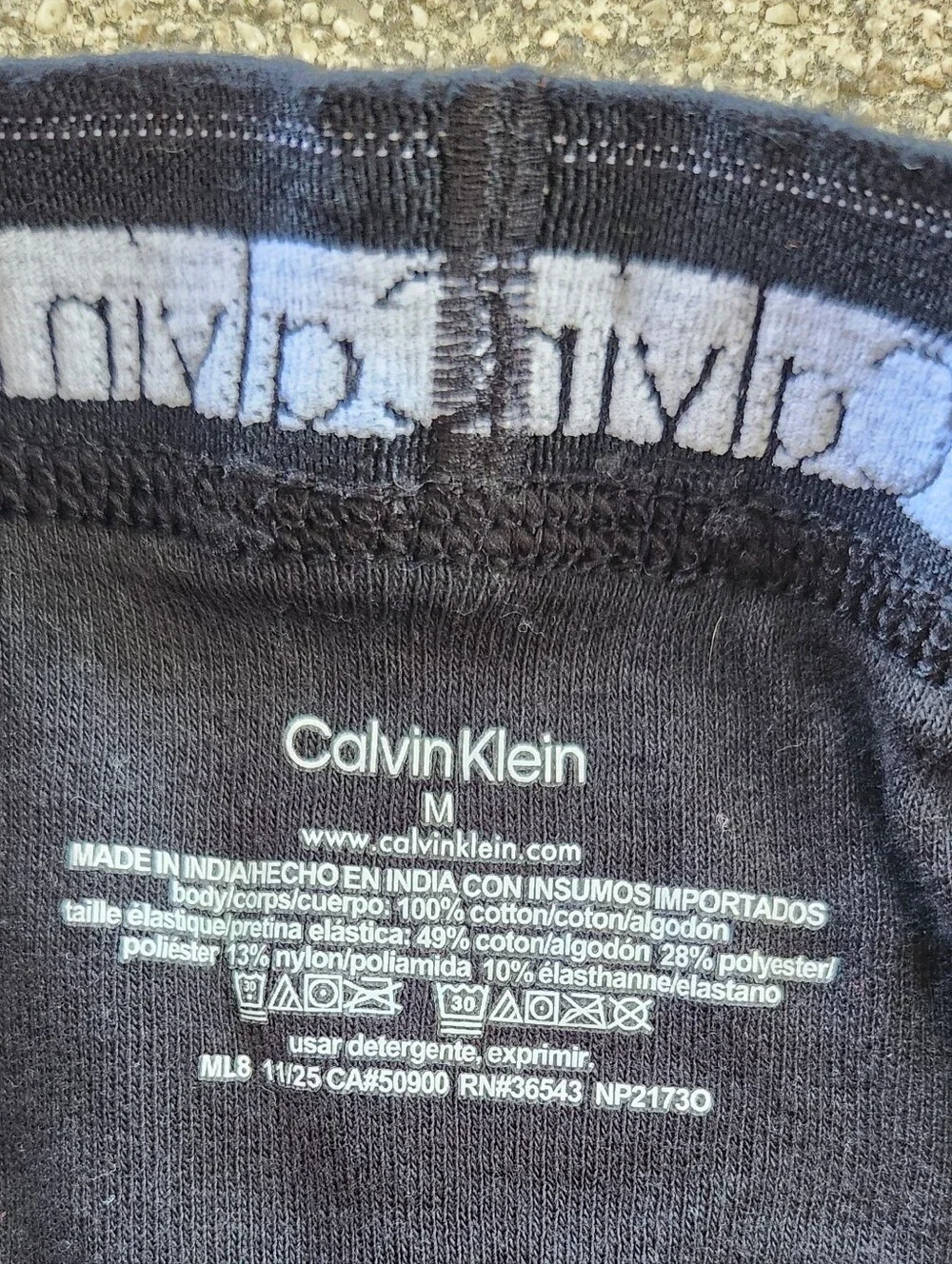 Men's Calvin Klein 100% Cotton Classic Fit Hip Brief Black Size Medium